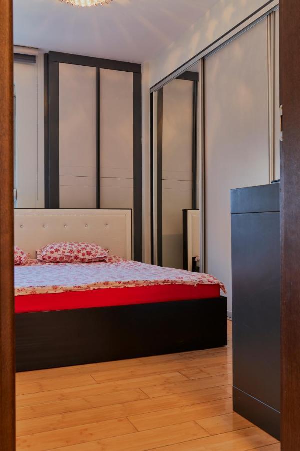 Diamond Butterfly Apartment スコピエ エクステリア 写真